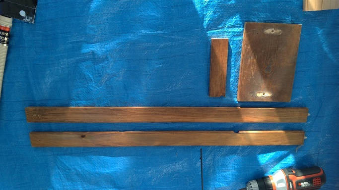 木製ハンガーラック(子供用)作ってみた・旧ラックを分解したところ
